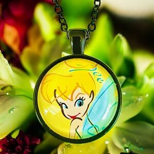 🆕 Disney’s Tinker Bell Pendant Necklace